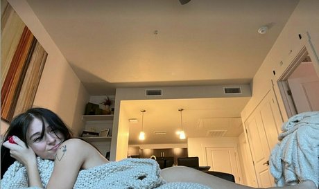 firstyear model pornographic pictures