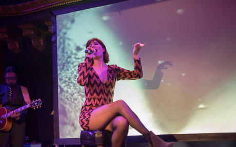 Mary Elizabeth Winstead model hd images