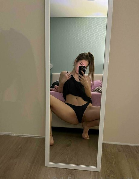 aliceekitty pornstar sex pictures