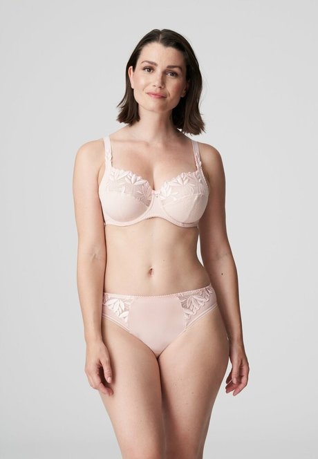 Sabrina Laporte best star pics