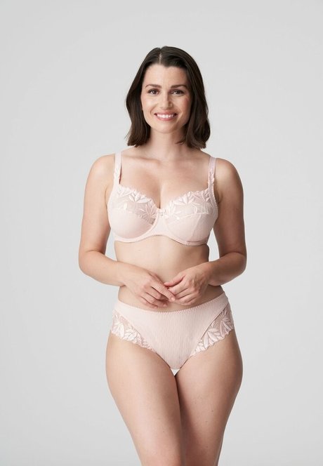 Sabrina Laporte model nice pics