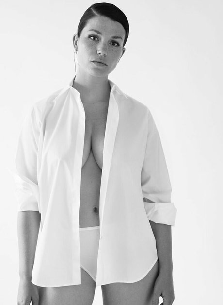 Sabrina Laporte model naked image