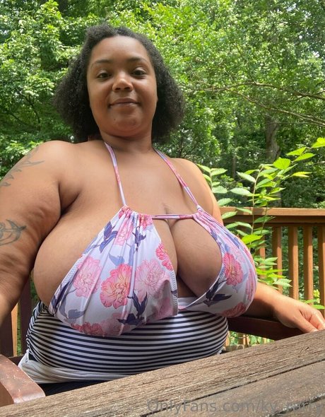 ky rarry star pornographic pictures