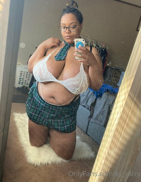 asian famous onlyfans top img