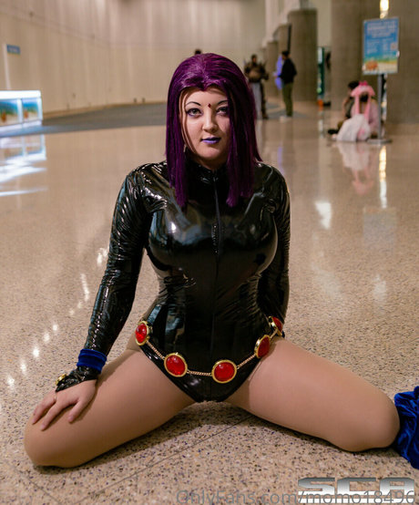 momo18496 free actress pic