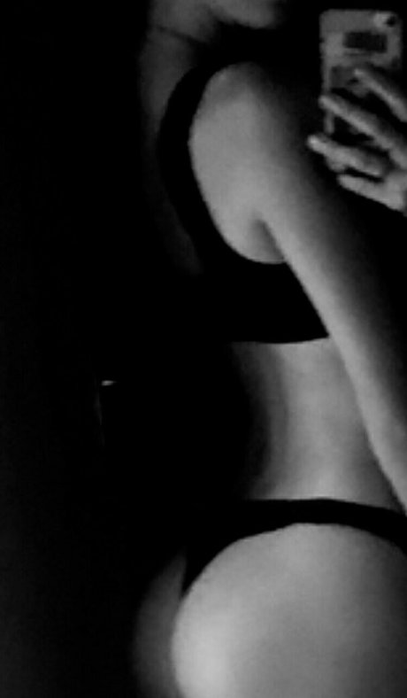 Morgane Wauquier hd star archive