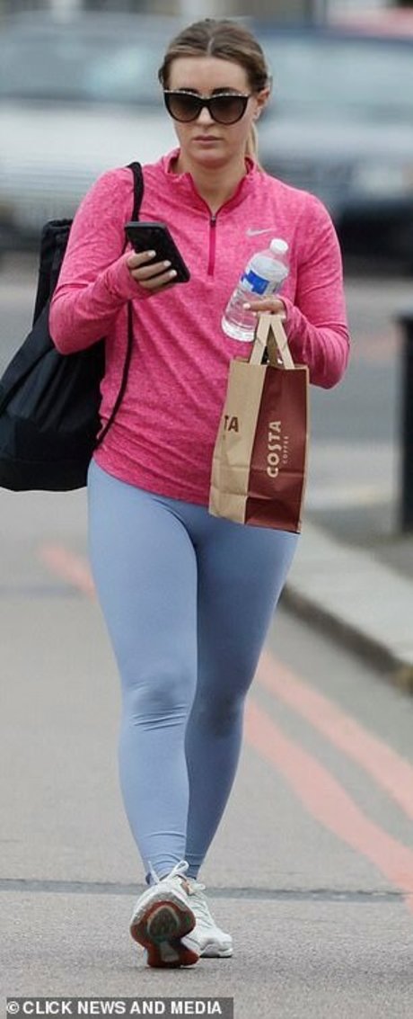 Dani Dyer adult star image