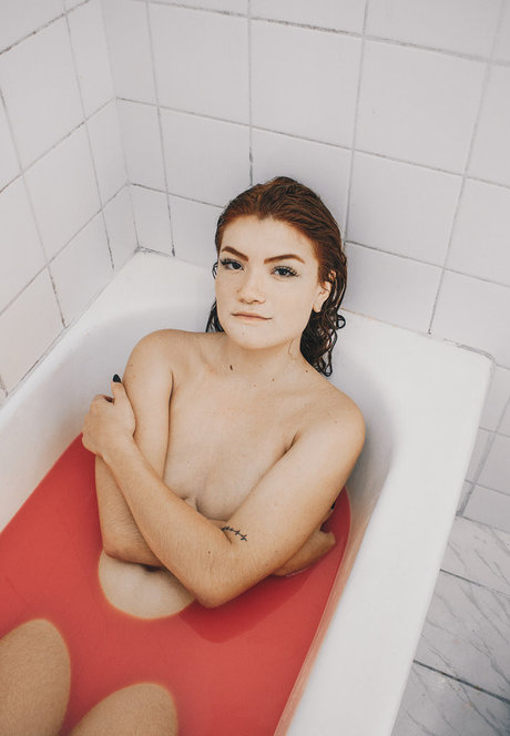 teen lesbian onlyfans free nude pictures