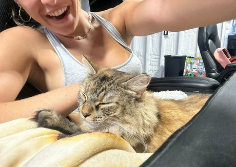 raynaroseetv model hd pic