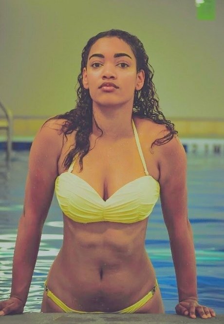 sincerelyamused exclusive star image