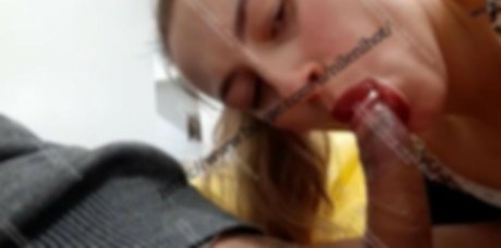 nilenihot pornographic model pics