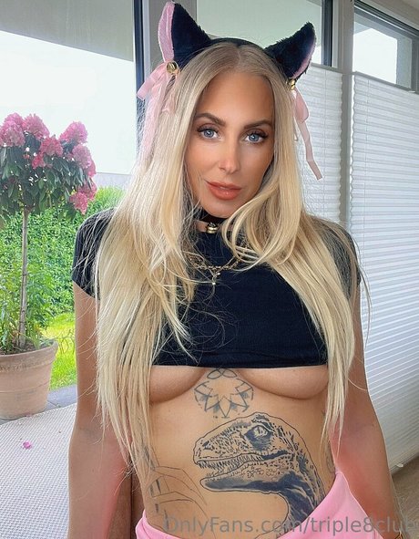 lee hart xx naked star archive