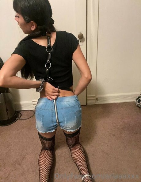 ariaaaxxx nudes star photo