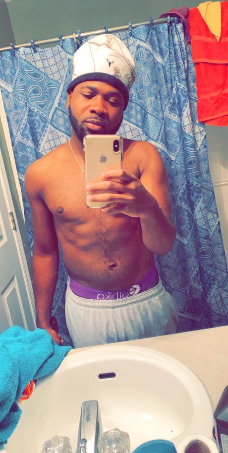 Tsunami Rider hot pornstar photo