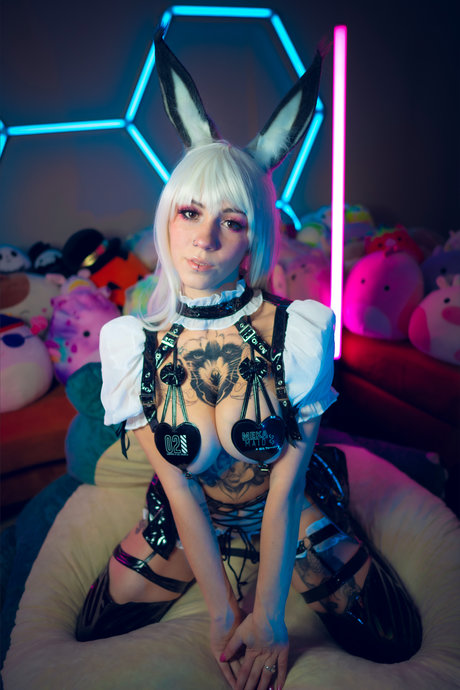 Skylar Calico free actress photo