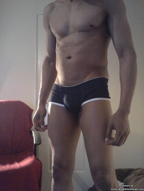 islandguy269 model naked image