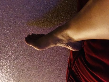 Lovely Chanel s Feet adult model image