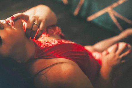 BeekersWife pornstar pretty photos