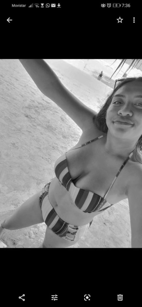 Paola Samaniego beautiful star photos