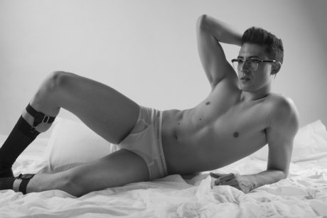 Drew Wants hot actress pics