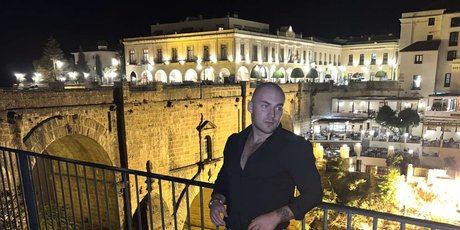 Shane Francis pretty star photos