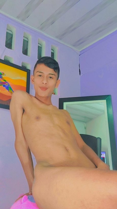 Thiago Medina perfect model image