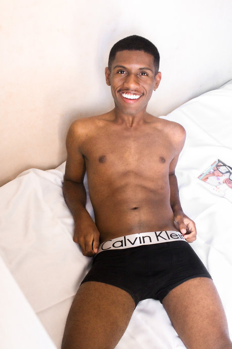 Tainan Barros top model pictures