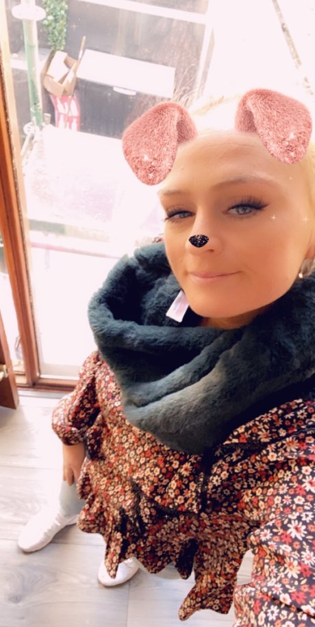 _Emma perfect pornstar img