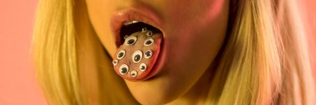 Gloss star naked archive