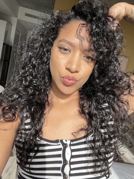 Roxanne Sky star high quality pictures