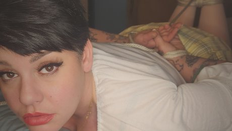 Gianna Hernandez model pornographic pictures