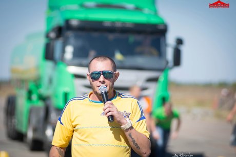 Dmytro Khyzhniak star art pictures