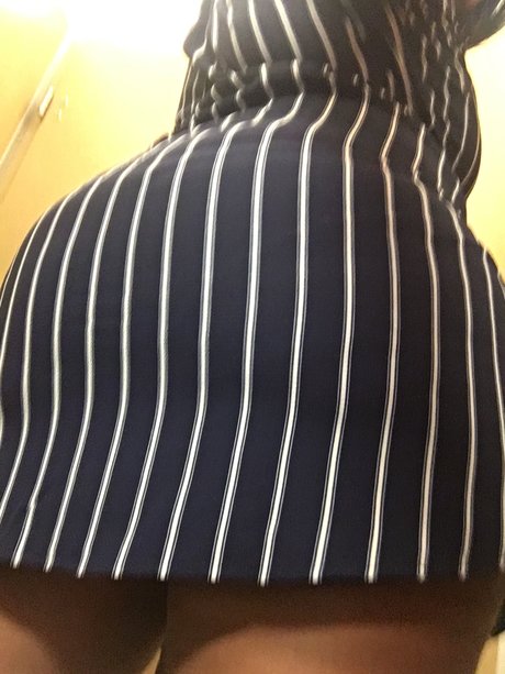 Yea Yea model erotic galleries