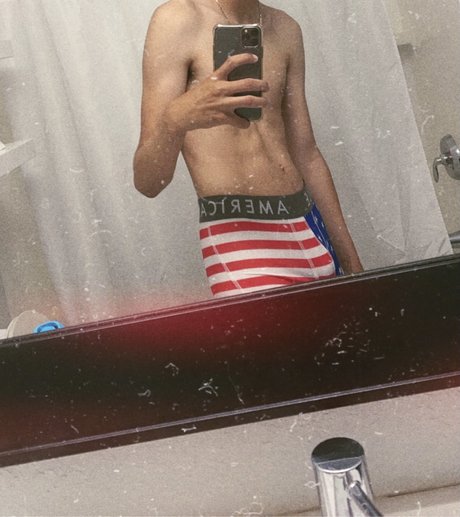 Twinkly Angel star hot pics