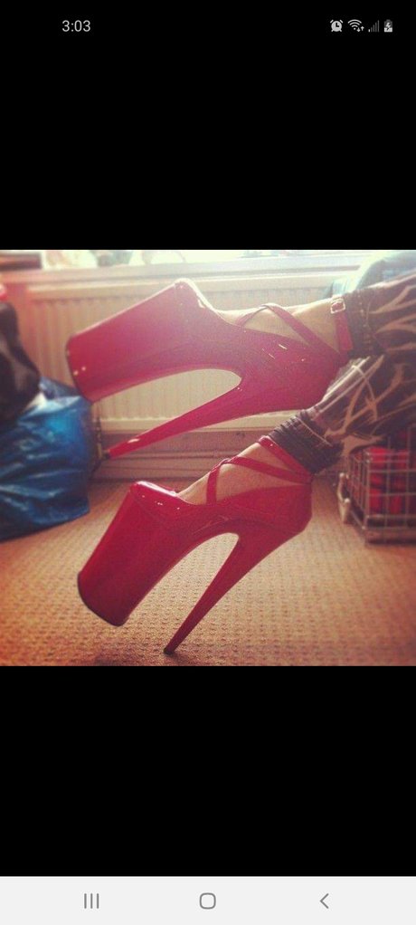 AdventuresWithSantana pornstar photo