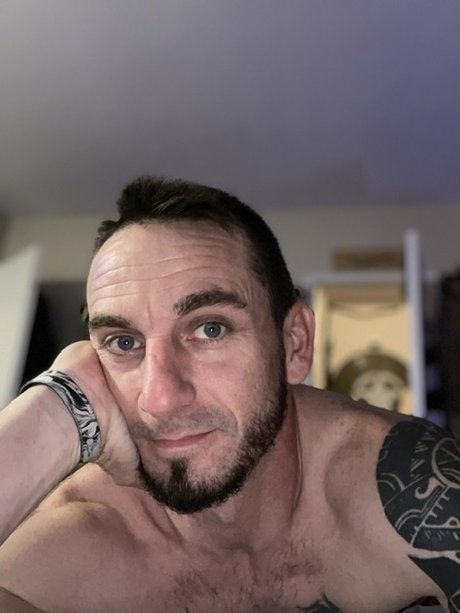 Richard Enyamoth model pretty gallery