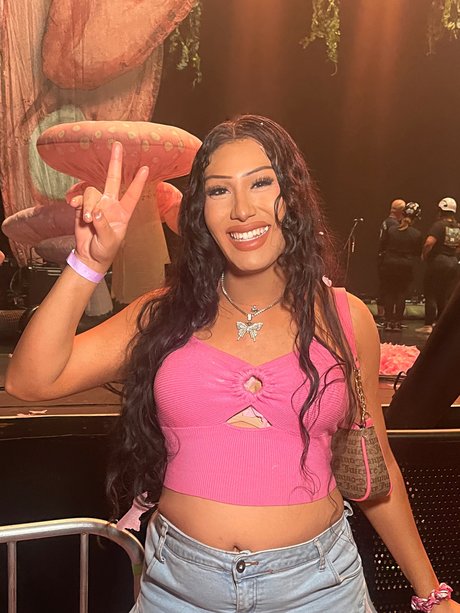 Brenda Rodriguez hot pornstar gallery