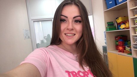 SweetTaty high quality model pic