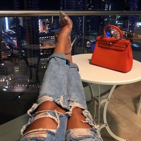 SweetTaty model pretty pictures