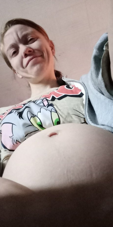 Momma B_ hot actress img