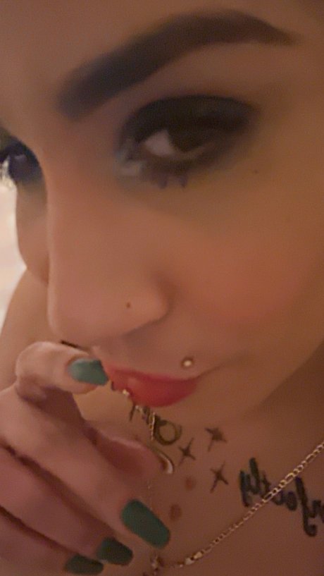 Sexylexy_ top actress pic