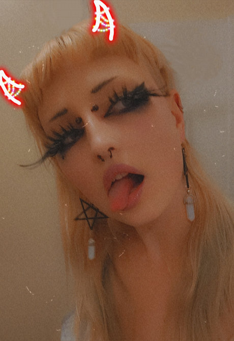 Senpai Thunderthighs model beautiful galleries