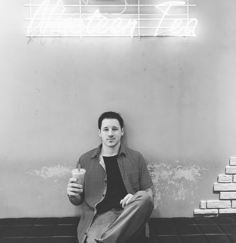 Call me Tony pretty model image