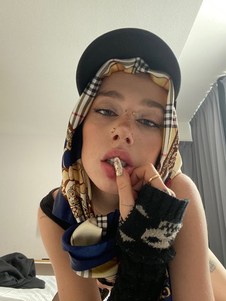 cybermama naked star galleries