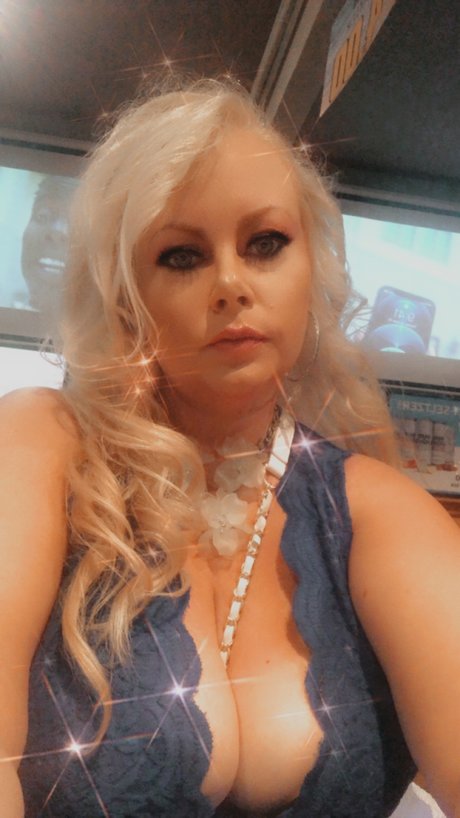 Sweetkakes00 pornstar hot archive