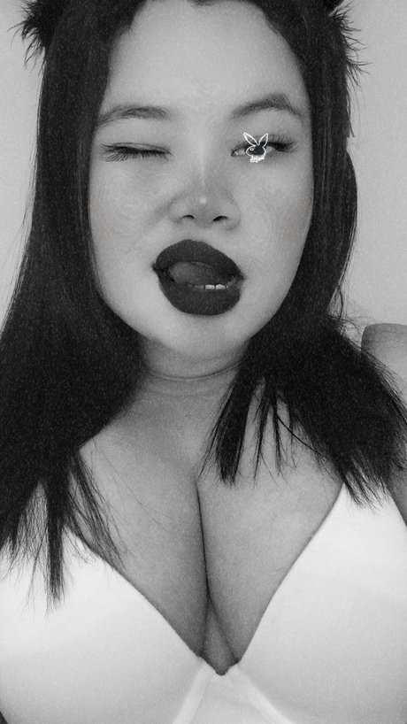 OnlyanitaVE porn model archive