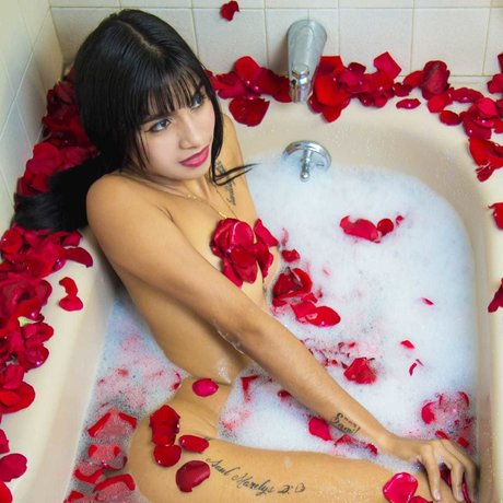 Samantha Puentes best model archive