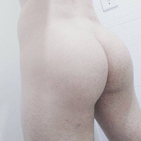 Nude Scammer model perfect photos