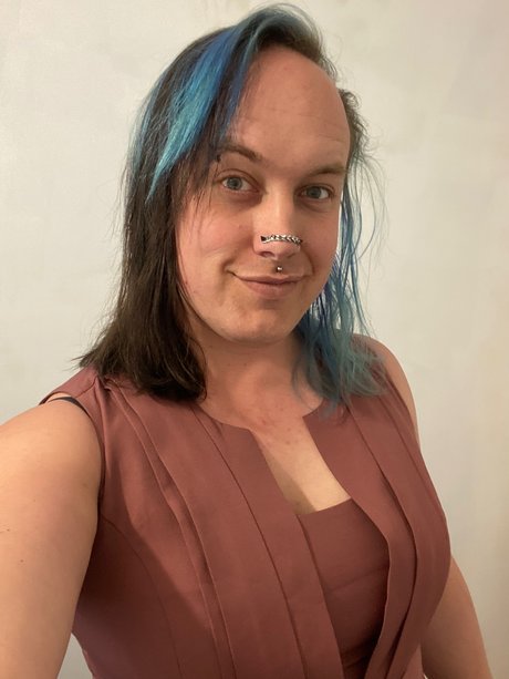 Sutton Sweets beautiful model pictures