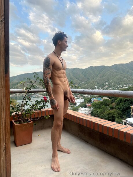 MilO pornstar nice images